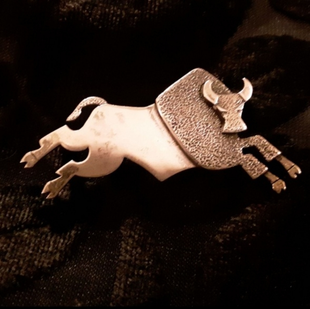 Navajo Artist F SALCIDO "Comes Charging" Series Sterling Bull Brooch